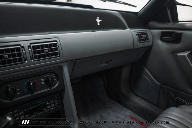 93_Ford_Mustang_SVT_Cobra_2237-121