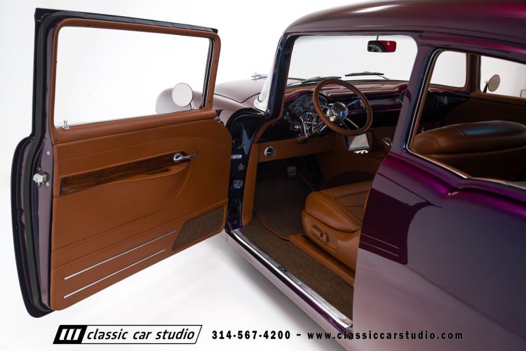 55_Chevrolet_Bel_Air_Custom_2248-84