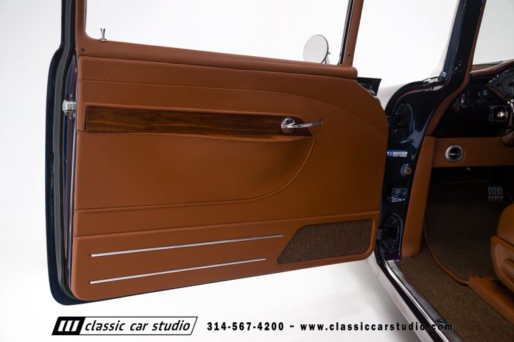 55_Chevrolet_Bel_Air_Custom_2248-85
