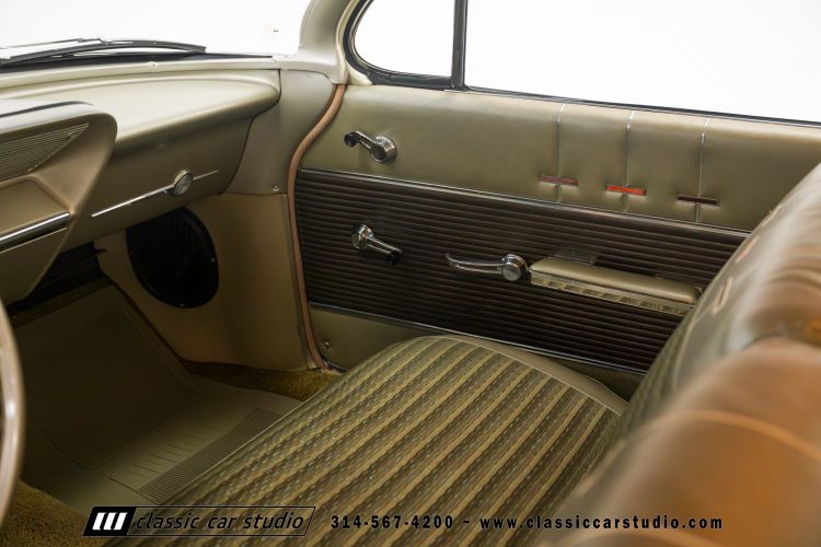 62_Chevrolet_Bel_Air_2239-105