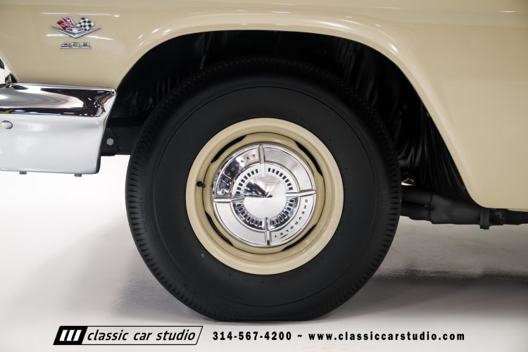 62_Chevrolet_Bel_Air_2239-21