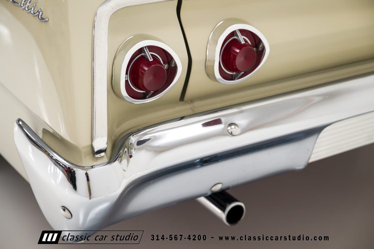 62_Chevrolet_Bel_Air_2239-44