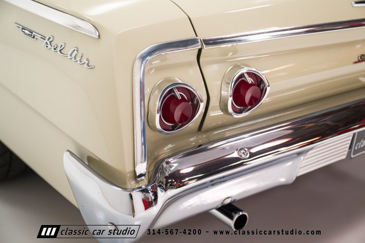 62_Chevrolet_Bel_Air_2239-47