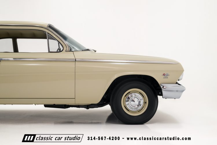 62_Chevrolet_Bel_Air_2239-75