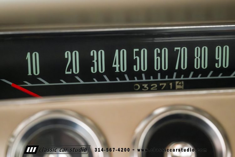 62_Chevrolet_Bel_Air_2239-97