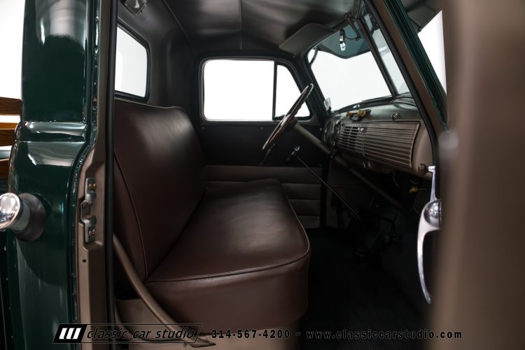 53_Chevrolet_3100_2246-102