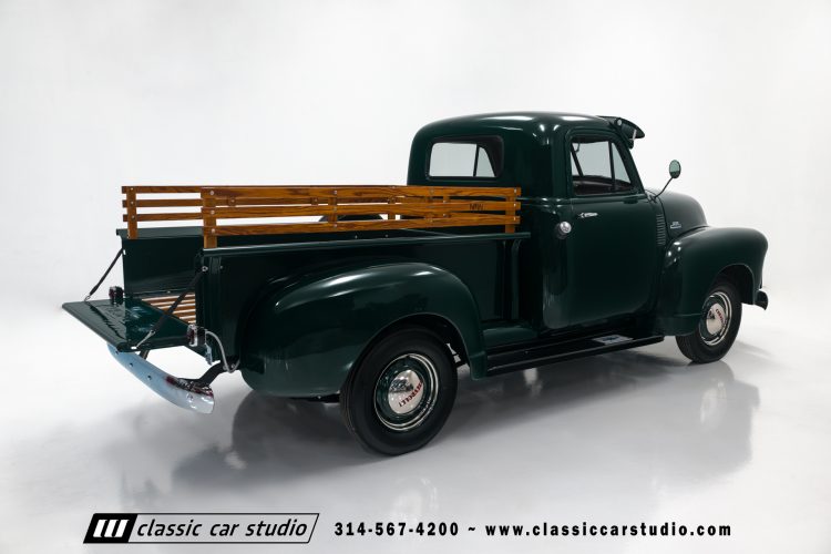 53_Chevrolet_3100_2246-118