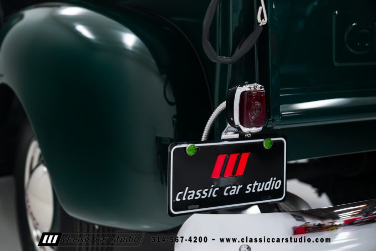 53_Chevrolet_3100_2246-38