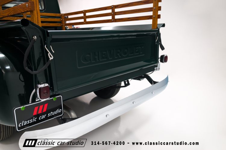 53_Chevrolet_3100_2246-39