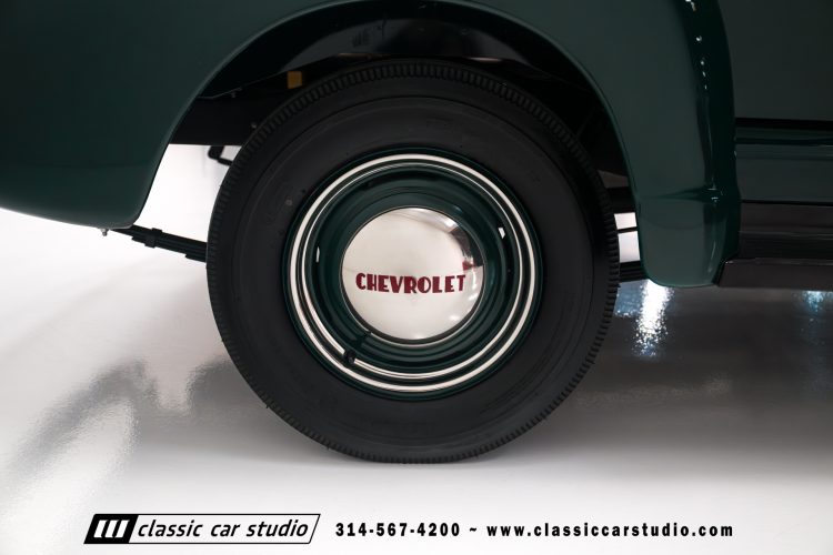 53_Chevrolet_3100_2246-60