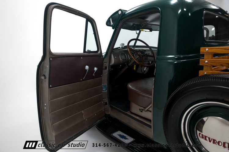 53_Chevrolet_3100_2246-83