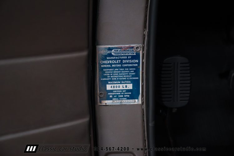 53_Chevrolet_3100_2246-85
