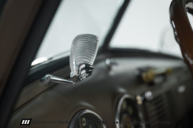 53_Chevrolet_3100_2246-90