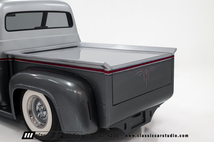 53_Ford_F100_2249-45