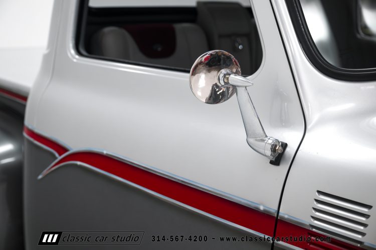 53_Ford_F100_2249-64