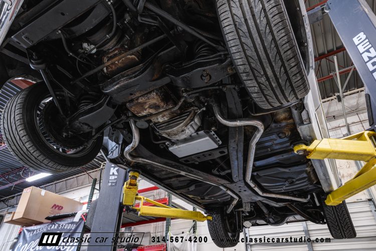 63_Buick_Riviera_2241-122