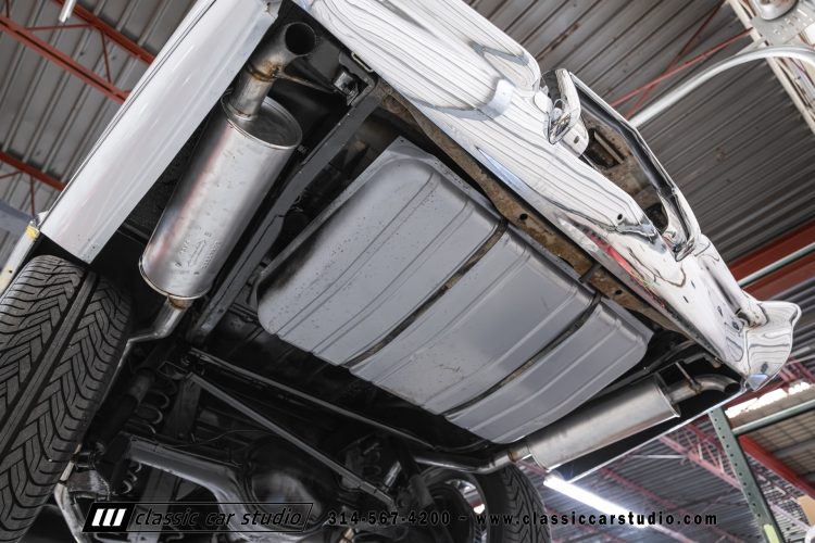 63_Buick_Riviera_2241-145