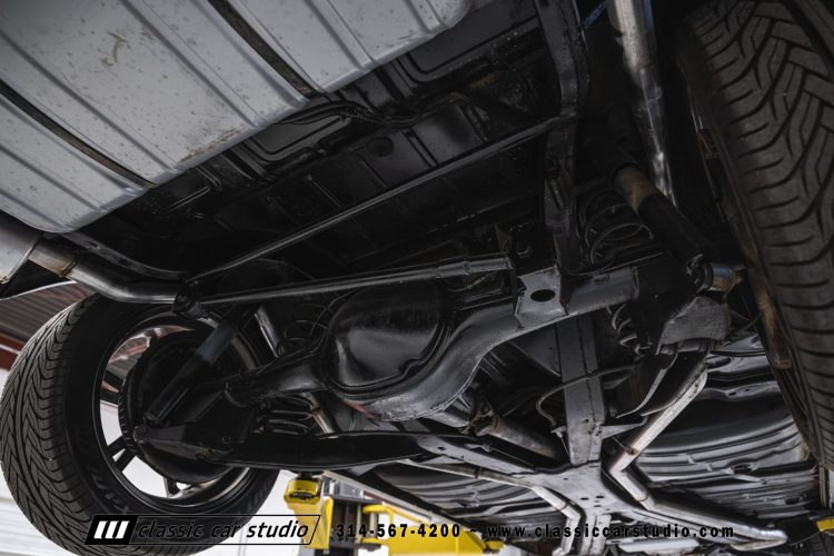 63_Buick_Riviera_2241-154