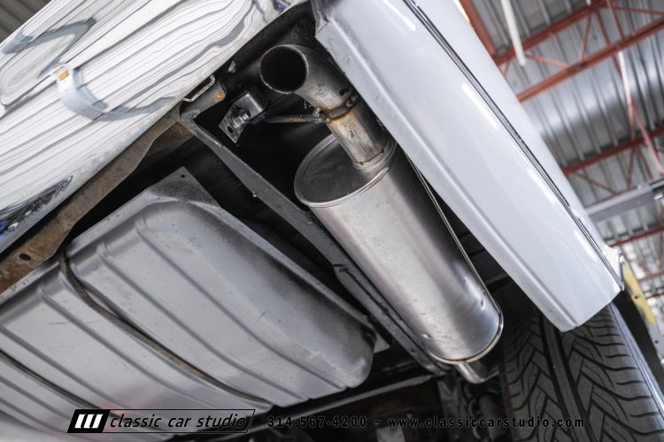 63_Buick_Riviera_2241-156