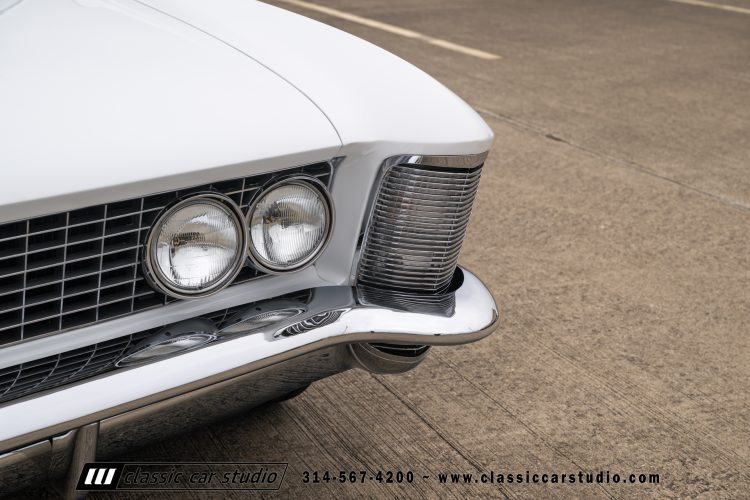 63_Buick_Riviera_2241-166