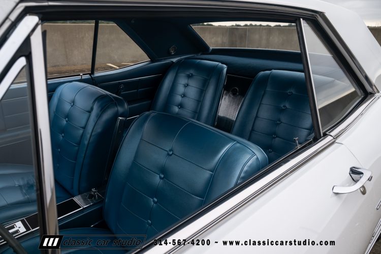 63_Buick_Riviera_2241-169