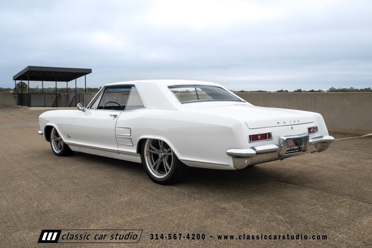 63_Buick_Riviera_2241-171