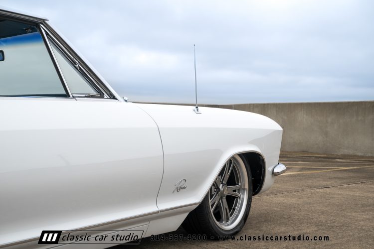 63_Buick_Riviera_2241-181