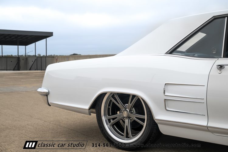 63_Buick_Riviera_2241-182