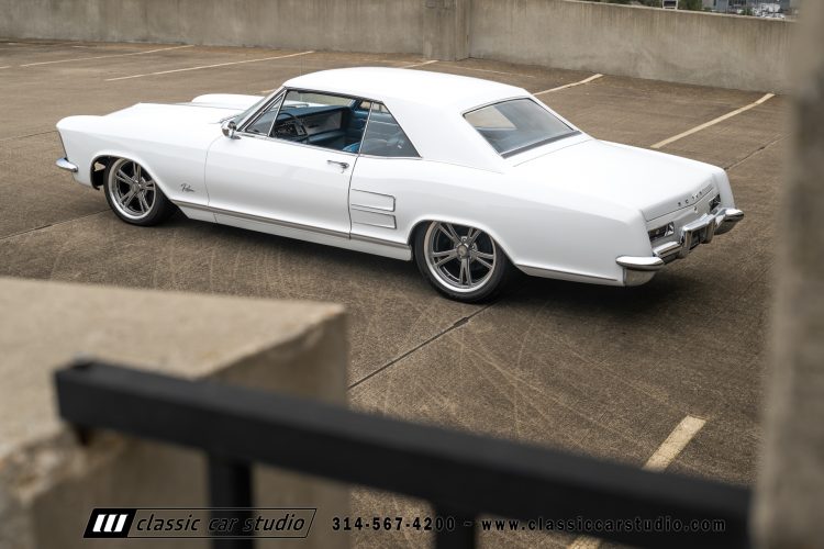 63_Buick_Riviera_2241-192