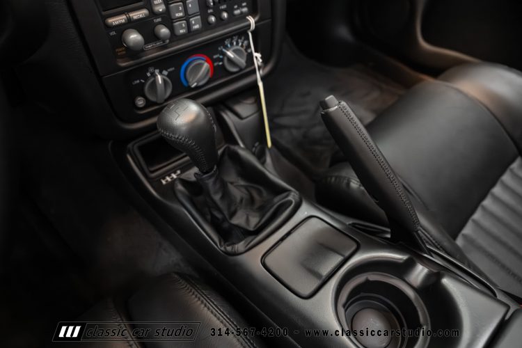 2002_Pontiac_Trans_Am_2260-1-100