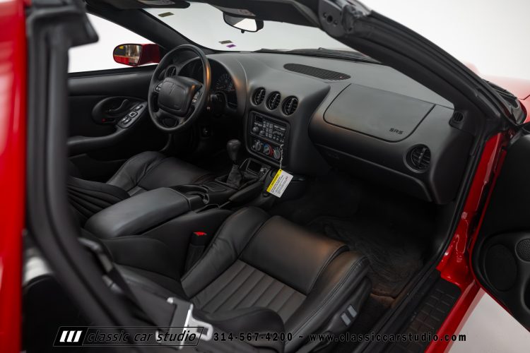 2002_Pontiac_Trans_Am_2260-1-101