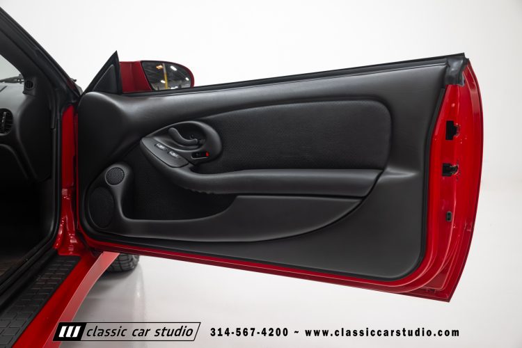 2002_Pontiac_Trans_Am_2260-1-105