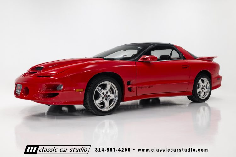 2002_Pontiac_Trans_Am_2260-1-15