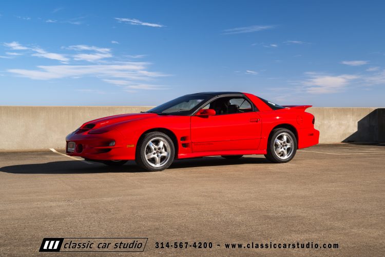 2002_Pontiac_Trans_Am_2260-1-167