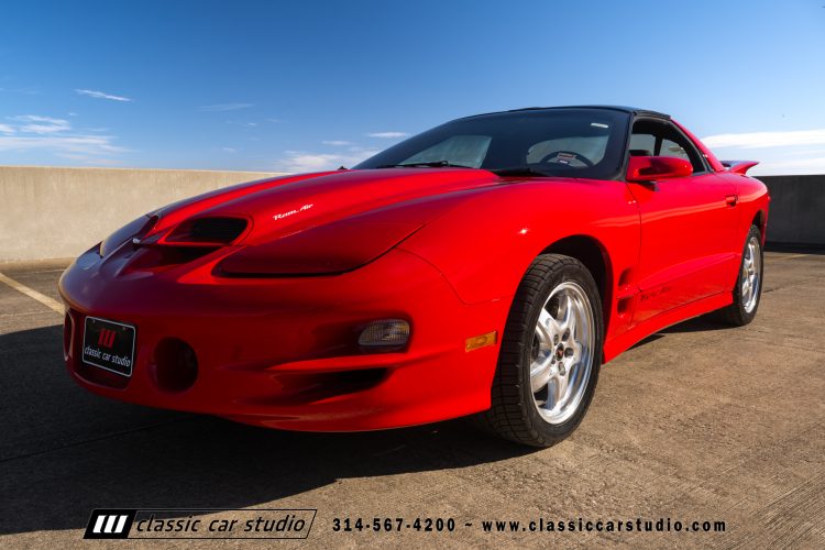 2002_Pontiac_Trans_Am_2260-1-172
