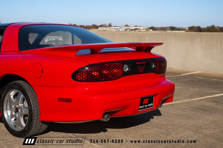 2002_Pontiac_Trans_Am_2260-1-176