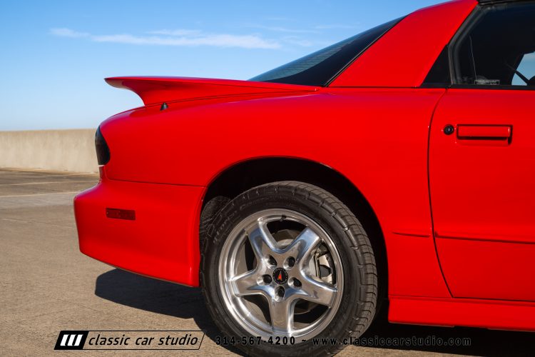 2002_Pontiac_Trans_Am_2260-1-186
