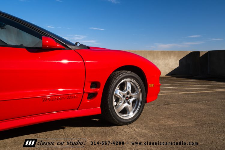 2002_Pontiac_Trans_Am_2260-1-187