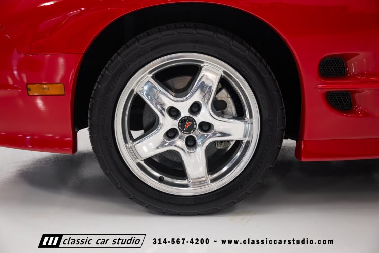 2002_Pontiac_Trans_Am_2260-1-25