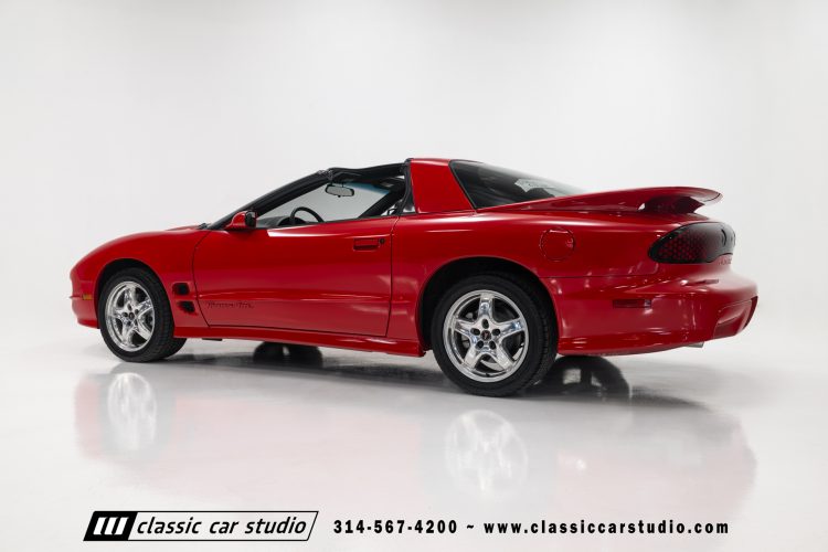 2002_Pontiac_Trans_Am_2260-1-43