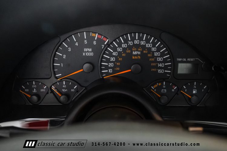 2002_Pontiac_Trans_Am_2260-1-93