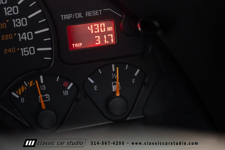 2002_Pontiac_Trans_Am_2260-1-97