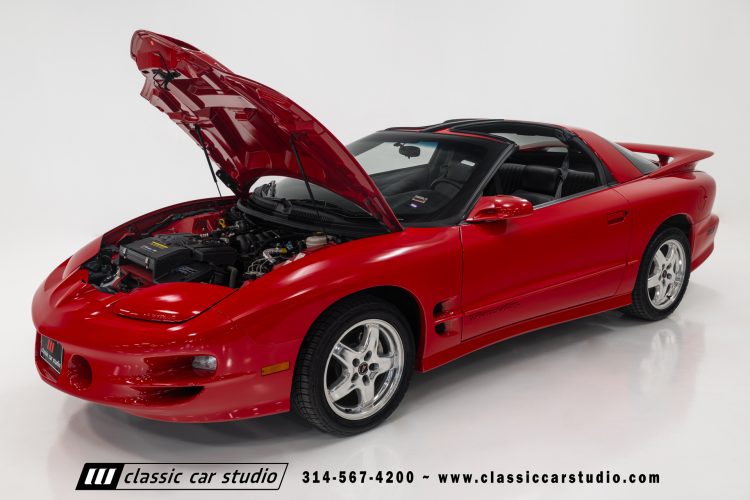 2002_Pontiac_Trans_Am_2260-109