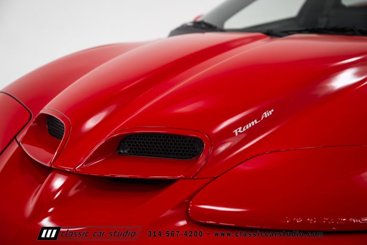 2002_Pontiac_Trans_Am_2260-4