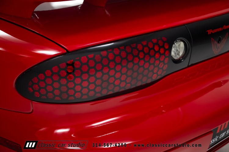 2002_Pontiac_Trans_Am_2260-51