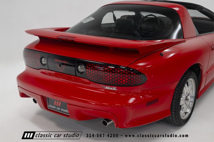 2002_Pontiac_Trans_Am_2260-59
