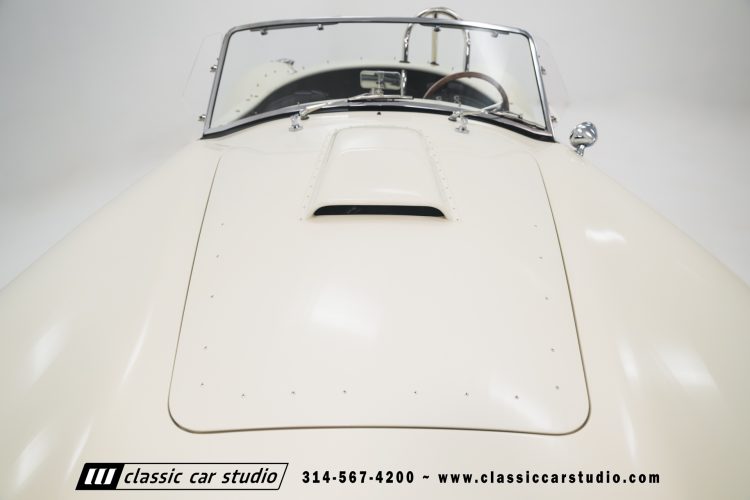 65_Superformance_MKIII_Roadster_2258-15