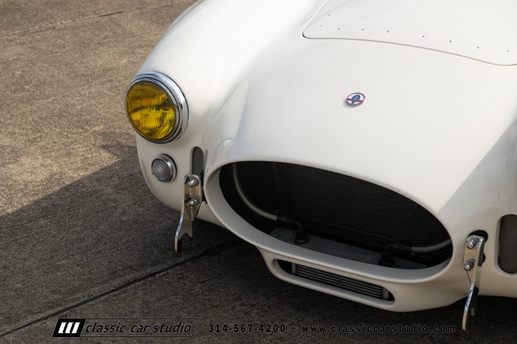 65_Superformance_MKIII_Roadster_2258-171