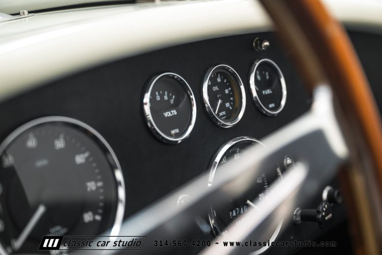 65_Superformance_MKIII_Roadster_2258-96