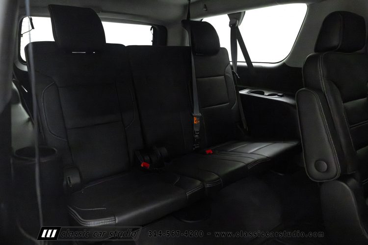 2019_GMC_Yukon_Denali_XL_2255-107